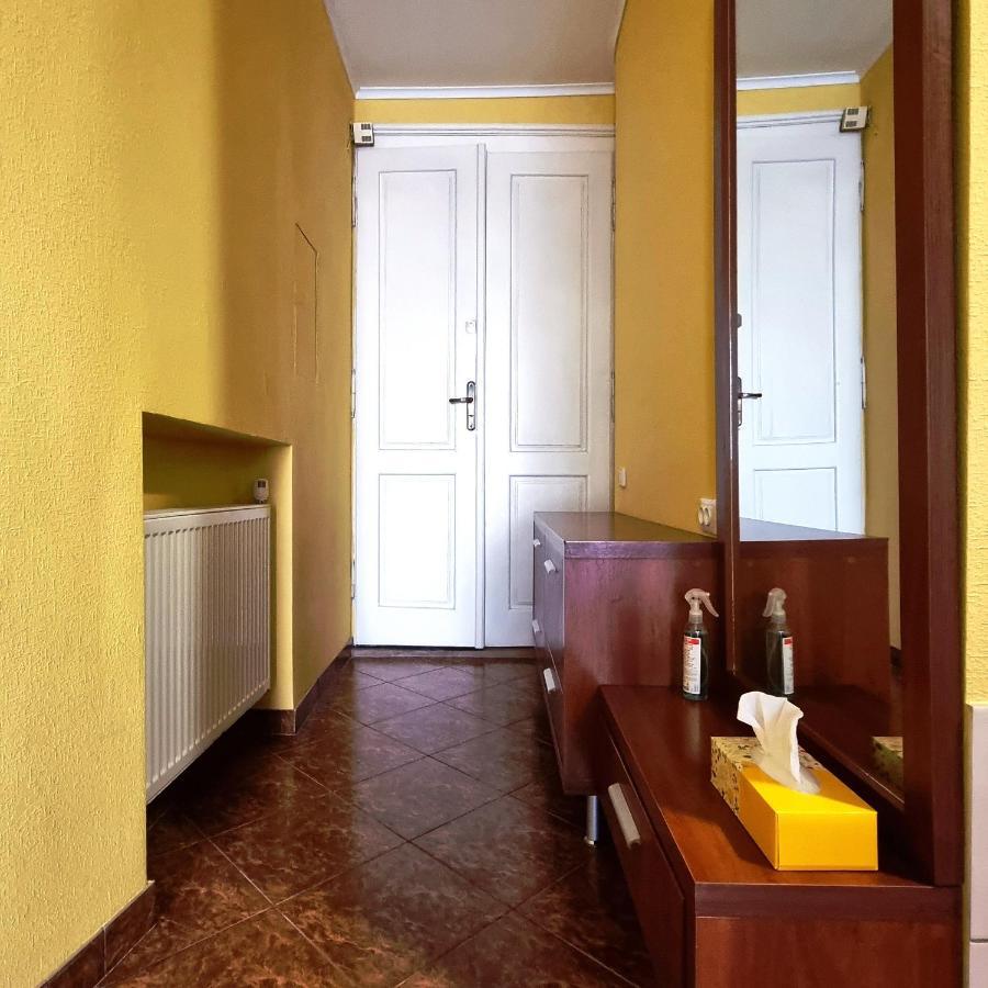 Cozy Apartment Lviv Ngoại thất bức ảnh